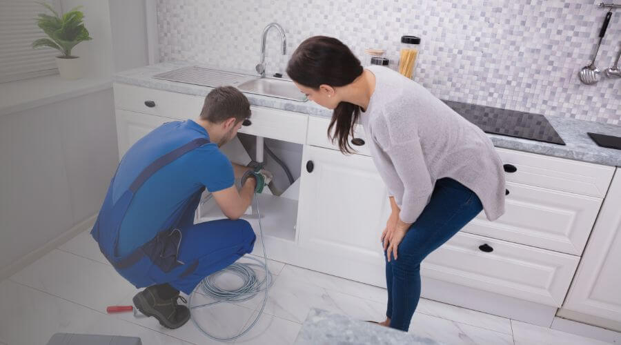 Professional emergency plumbing in Falls City, TX